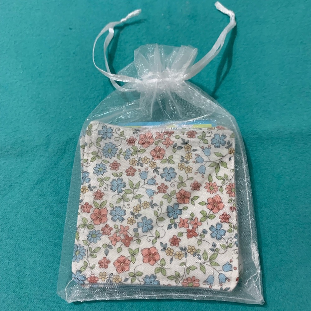 Reusable Facial Pads - Picture 4 of 4
